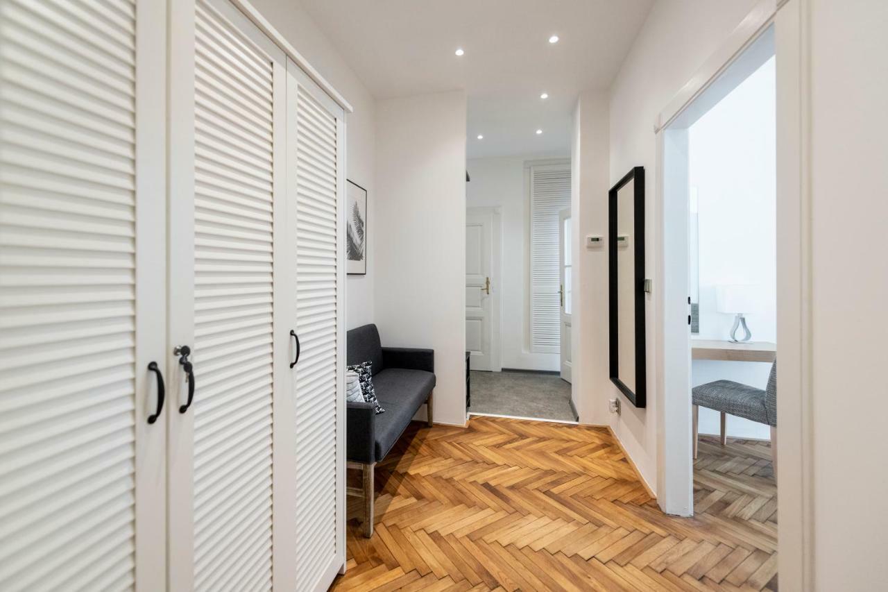 Apartment Slavikova 11 Praga Zewnętrze zdjęcie