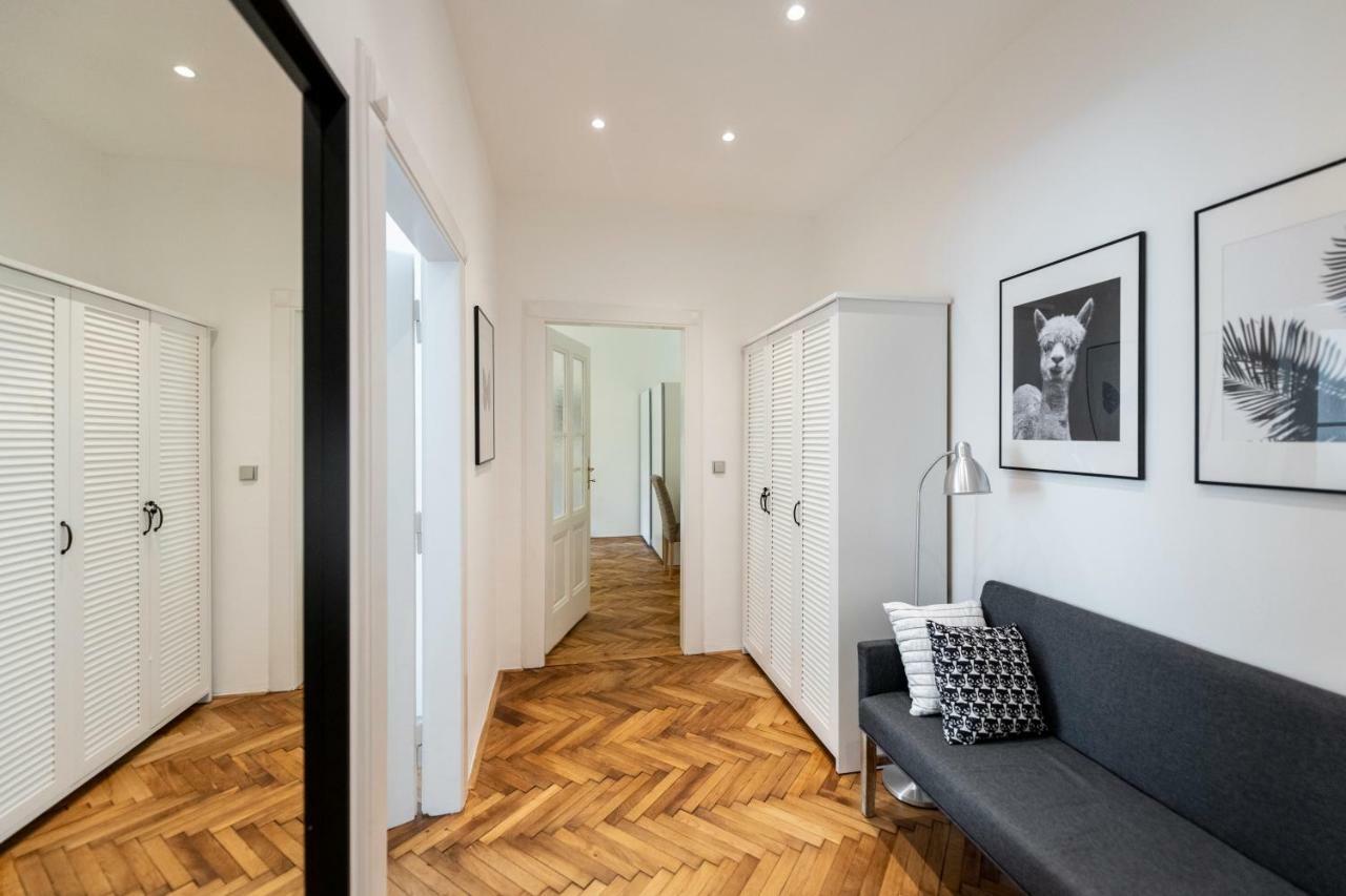 Apartment Slavikova 11 Praga Zewnętrze zdjęcie